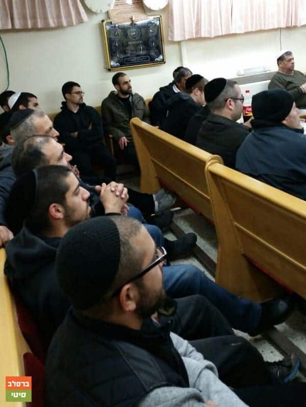 צפו: בתל אביב התכנסו לכבוד הילולת מוהרא"ש 16