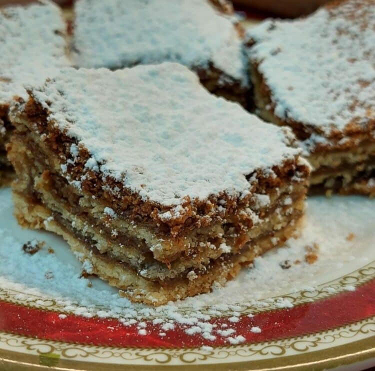 לכבוד שבת קודש – עוגת קפה בשכבות טעימה! לכבוד שבת קודש – עוגת קפה בשכבות טעימה!