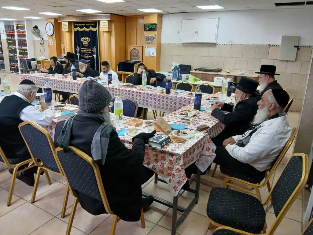 הילולת מוהרנ"ת ז"ל בכולל "לוי יצחק" ביבנאל עיר ברסלב 6 הילולת מוהרנ"ת ז"ל בכולל "לוי יצחק" ביבנאל עיר ברסלב 5