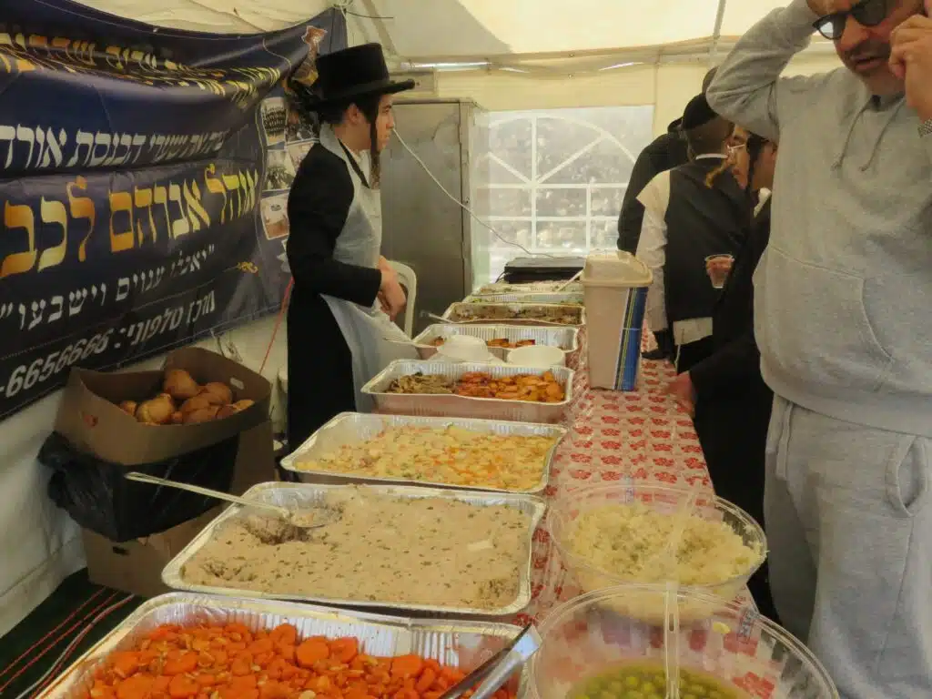 סקירה וגלריה מקיפה מהילולת כ"ק מוהרא"ש זי"ע - ה'תשפ"ו 62 סקירה וגלריה מקיפה מהילולת כ"ק מוהרא"ש זי"ע - ה'תשפ"ו 61