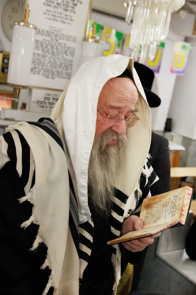 שמחת הברית לבן האברך ר' אבנר סלמה הי"ו ביבנאל עיר ברסלב 14 שמחת הברית לבן האברך ר' אבנר סלמה הי"ו ביבנאל עיר ברסלב 13
