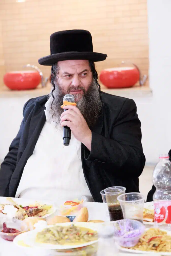 שמחת הברית לבן האברך ר' אבנר סלמה הי"ו ביבנאל עיר ברסלב 34 שמחת הברית לבן האברך ר' אבנר סלמה הי"ו ביבנאל עיר ברסלב 33