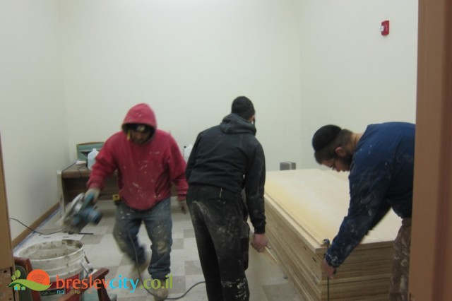 תמונות מסיום בניית 'מרכז היכל-הקודש' דחסידי ברסלב וויליאמסבורג 20