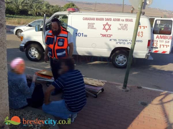 תאונה חזיתית ביבנאל • מתנדבי מד"א חסידי ברסלב טיפלו בפצועים 529