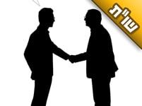 בעלי מחנך בתלמוד תורה, ובאספת ההורים הוא מקבל לשיחה אישית את אימהות התלמידים. האם יש בכך בעיה?