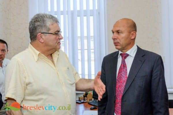 שגריר ישראל באוקראינה ביקר באומן 18