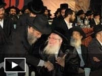 וידאו: כשמוהרא"ש הגיע לעצרת לזכר מרן בעיר אלעד