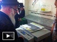 אחדות נדירה בין ברסלב לחב"ד: מוהרא"ש הדפיס את ספר התניא