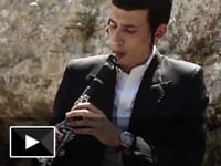 מרטיט: איציק בר-לב עם 'ניגון הגעגועים' של חסידי ברסלב