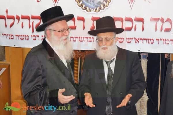 הרב משה פנירי שליט"א אב"ד ובית הוראה "אפיקי מים" בביקור ביבנאל עיר ברסלב.