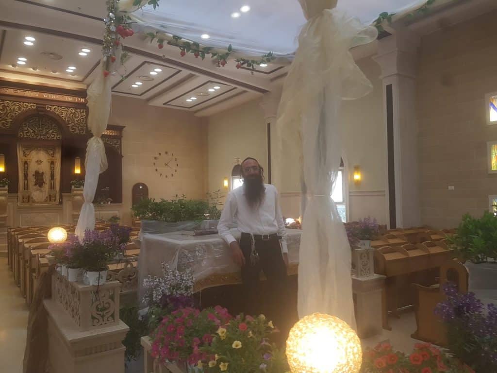 בית הכנסת "היכל הקודש" קושט ועוטר בפרחים לכבוד חג השבועות! 18