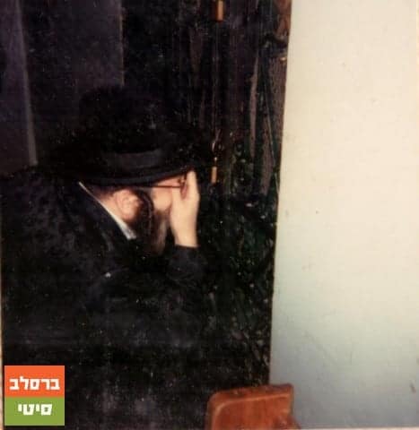 לרגל י"א חשוון תמונות היסטוריות של כ"ק מוהרא"ש זי"ע בציון מאמע רחל