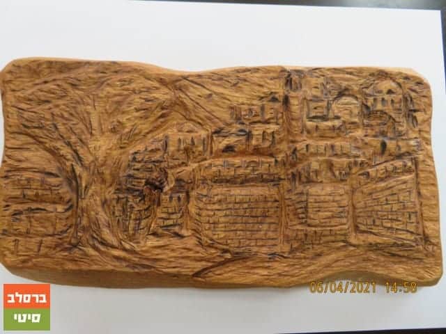 גלריית אמנות מדהימה - כלי קודש מעץ שהכין בעבודת יד ר' יצחק זרחיה נ"י 10