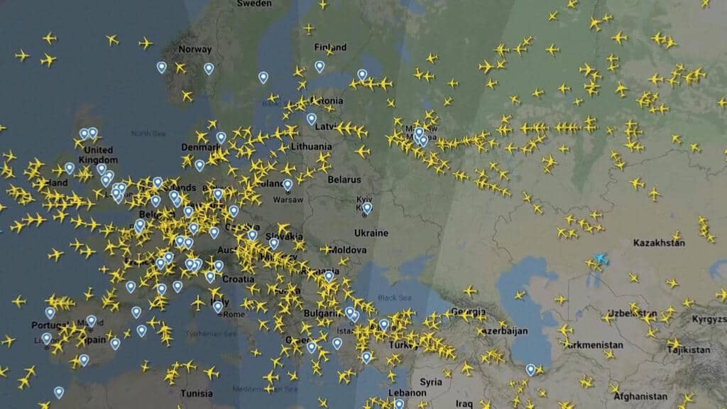 רוסיה פלשה לאוקראינה - שדה התעופה באומן הופגז! עדכון מורחב 18