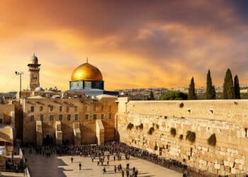 בית המקדש: בניין הבית וחורבנו בימינו.