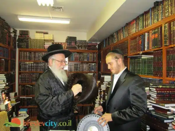 סיפורי מעשיות מעשה ב' ממלך וקיסר, התכללות היצירה והעשיה בעצם האצילות