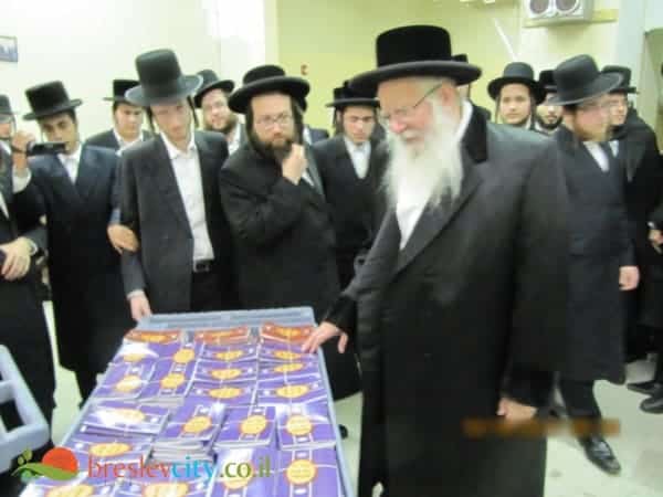 כד' כסליו יום תחילת כתיבת ה"אשר בנחל": מוהרא"ש מספר על תחילתה של דרך שהפכה את העולם!