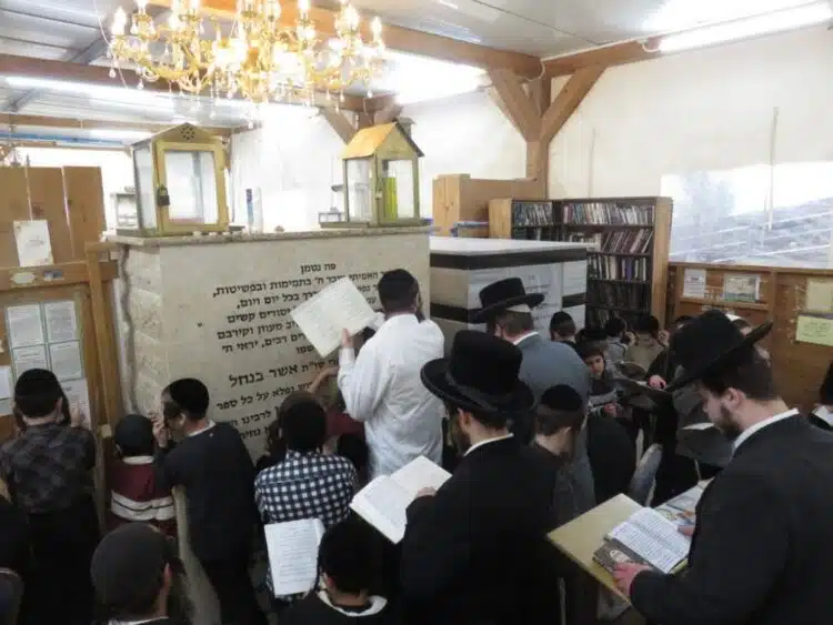 זאת חנוכה תשפ"ו בציון כ"ק מוהרא"ש זי"ע ביבנאל