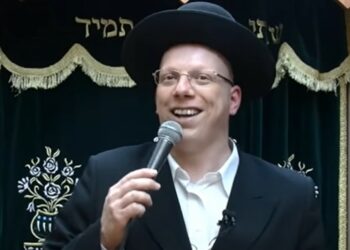 הדרשן הנודע הרב ליאור גלזר שליט"א מזמין אותך להילולא ביבנאל!