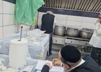 הגעלת כלים ערב פסח תשפ"ו ביבנאל עיר ברסלב